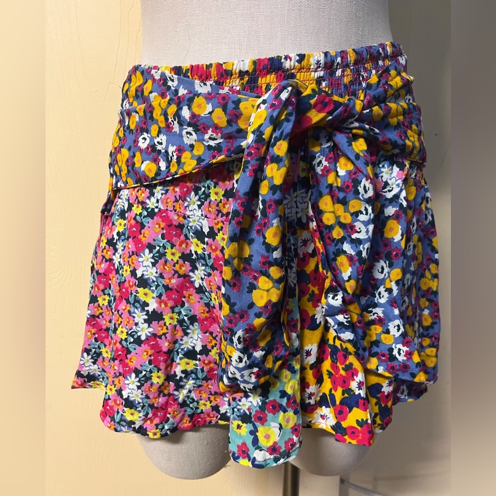 Patrons of Peace multicolored floral skort - like new